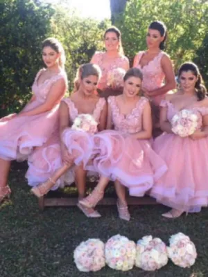 A-line Sweetheart Tea Length Tulle Bridesmaid Dresses With Appliques HX0017