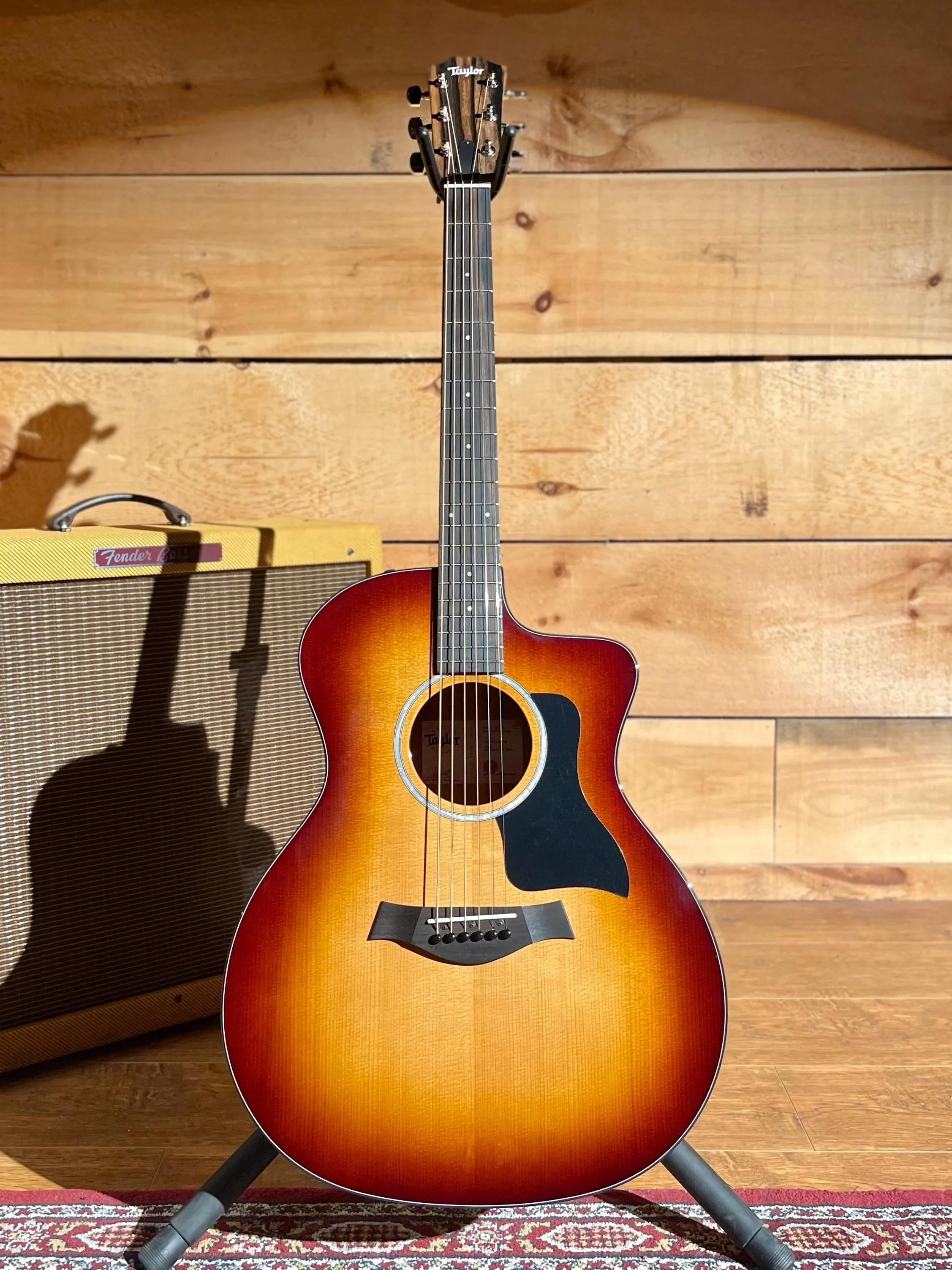 Taylor 214ce-K SB Plus, Sunburst, Spruce/Koa