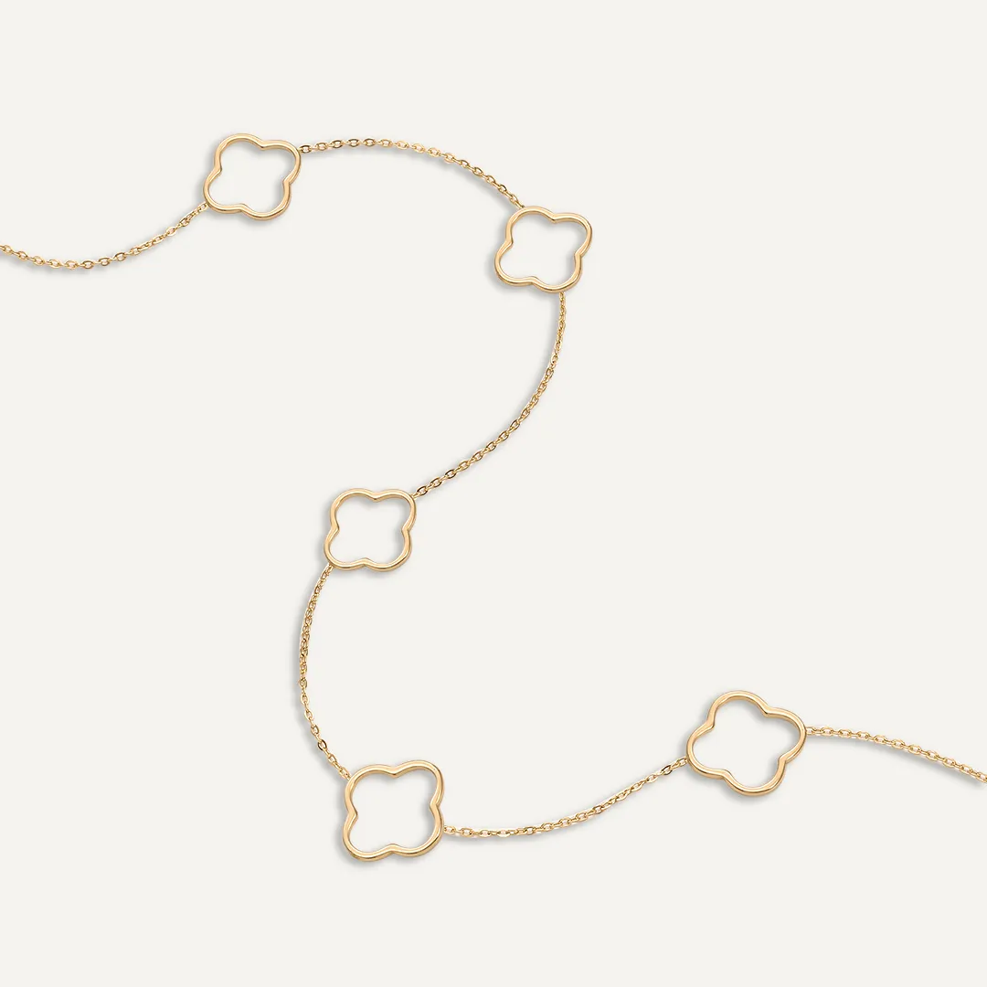 Vibes | Lucky Clover Short Necklace | 18K Gold-Plated