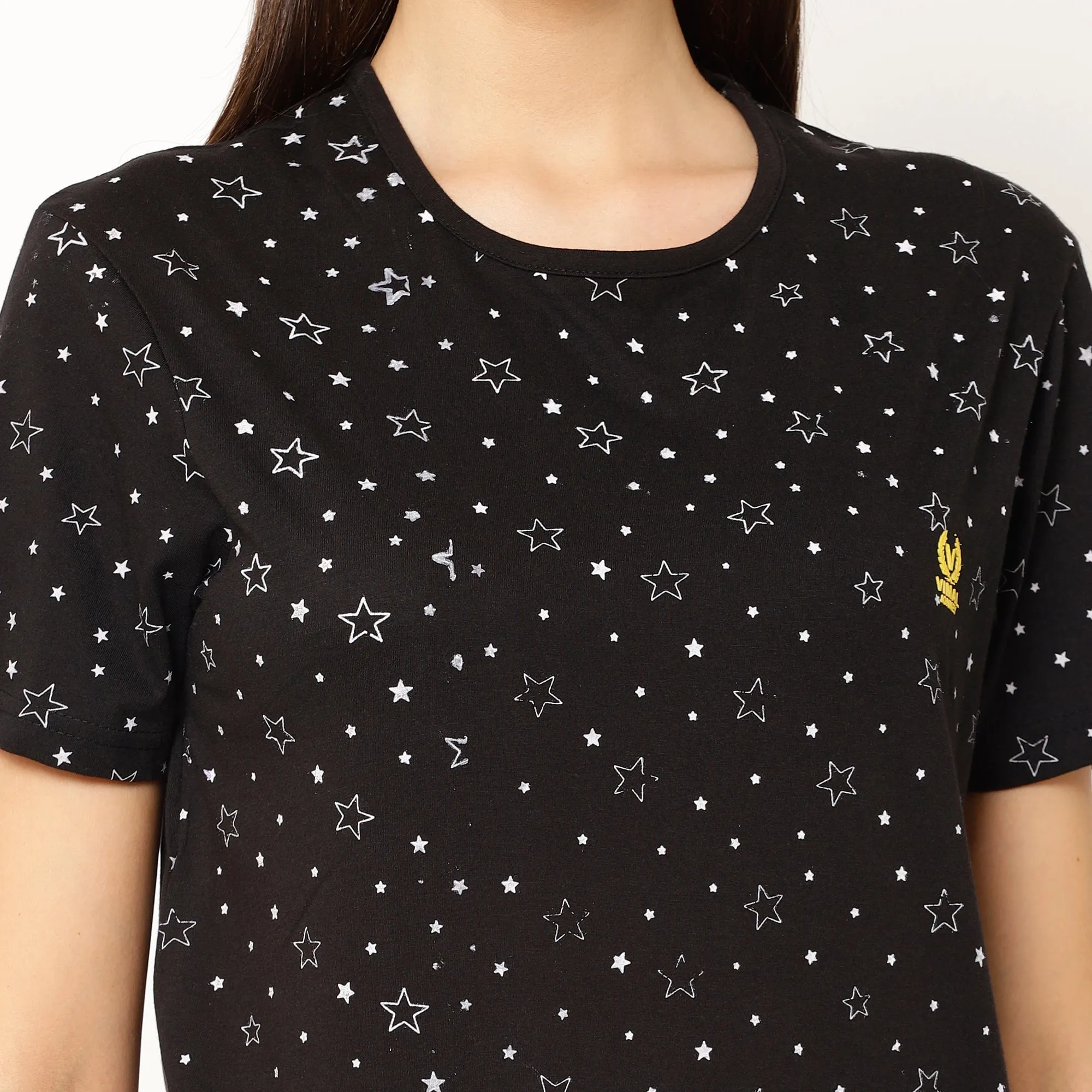 Vimal Jonney Black Color T-shirt For Women